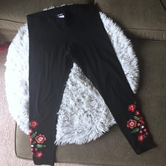 Express Pants - 🌹Express flower leggings 🌹